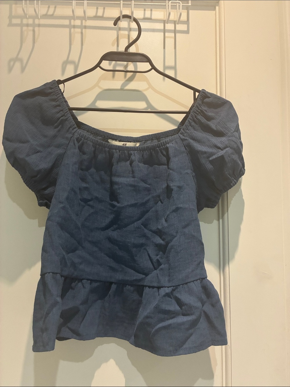 H&M Navy Puff Sleeve Peplum Top